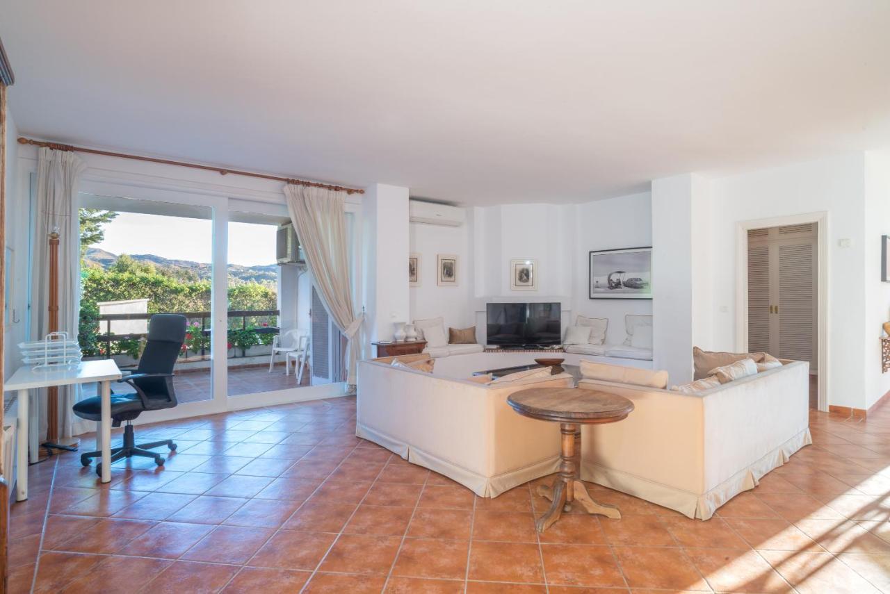 מארבלה Luxury Apartment Los Monteros מראה חיצוני תמונה