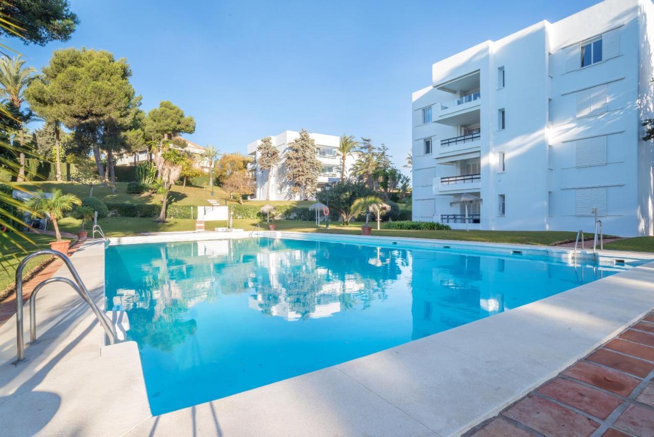 מארבלה Luxury Apartment Los Monteros מראה חיצוני תמונה