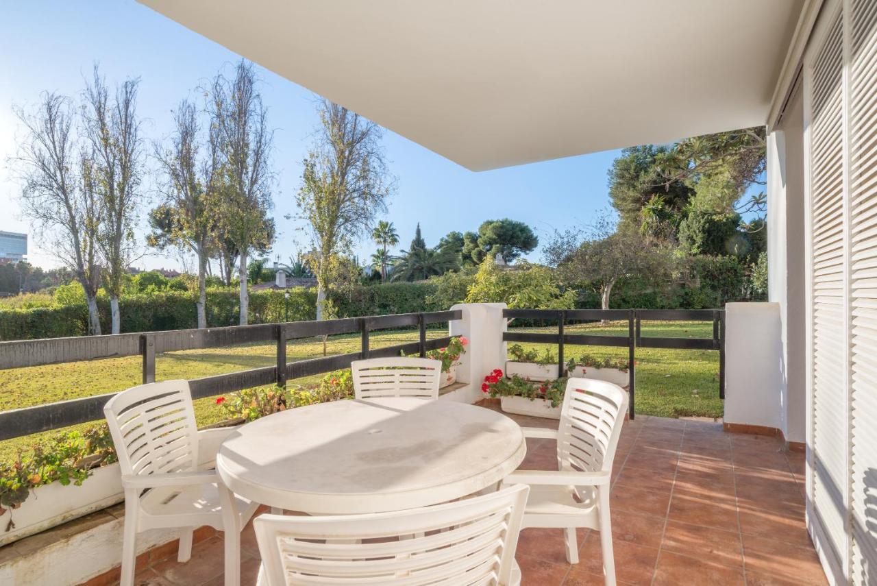 מארבלה Luxury Apartment Los Monteros מראה חיצוני תמונה